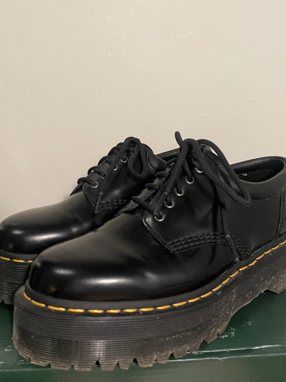 Dr. Martens 8053 Quad
